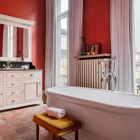 Vakantiehuis Splinternieuwe In Oud Bankgebouw